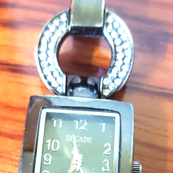 Decade Hematite Rhinestone Square Face Women's watch - Picture 5 of 11